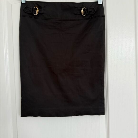 Gucci Elegant Black low waisted Skirt  Gold Accents - Picture 1 of 3